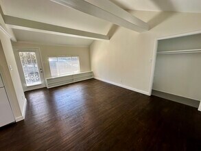 3020 5th Ave, Unit Unit C in Fort Worth, TX - Building Photo - Building Photo