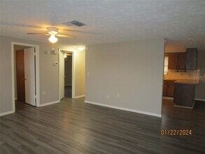 8947 Cairo Ln in Port Richey, FL - Building Photo - Building Photo