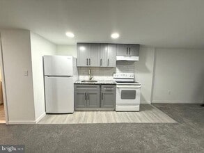 6355 Hegerman St in Philadelphia, PA - Building Photo - Building Photo