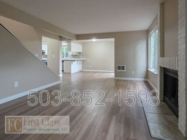 4325 SE 37th Ave in Portland, OR - Building Photo - Building Photo