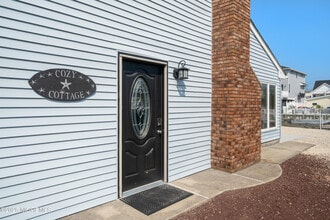 43 Florence Ln in Stafford Township, NJ - Building Photo - Building Photo