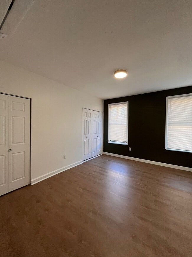 342 Palisade Ave, Unit 2 in Jersey City, NJ - Foto de edificio - Building Photo