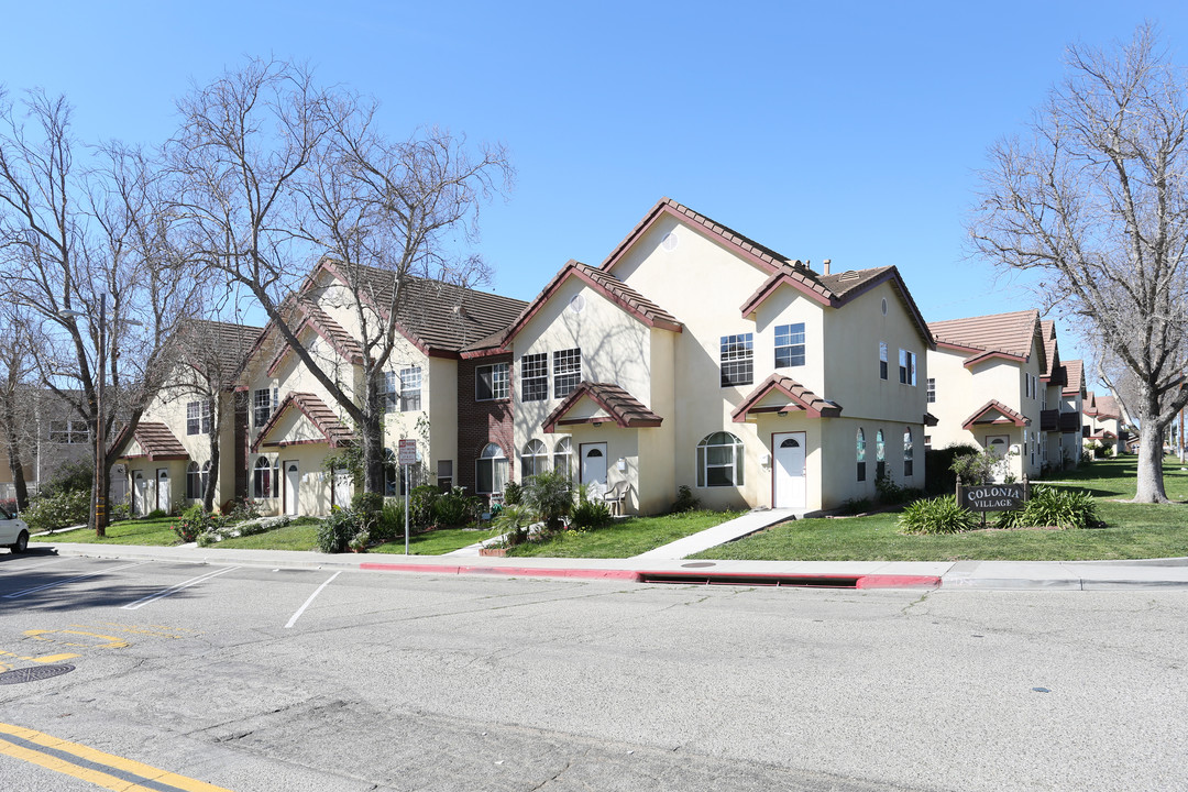 Colonia Village in Oxnard, CA - Building Photo