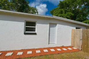 2606 E 18th Ave in Tampa, FL - Building Photo