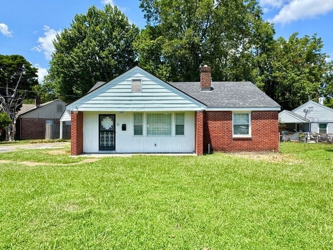 property at 3986 Vernon Ave