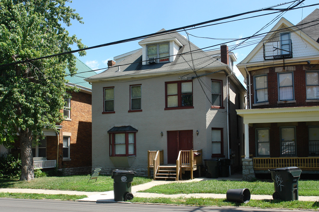 207 E Maxwell St in Lexington, KY - Foto de edificio