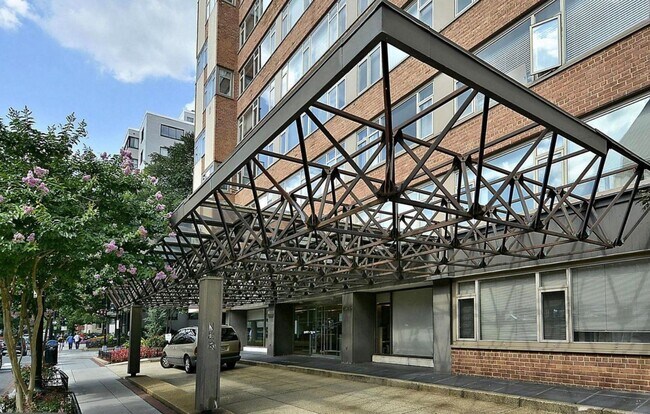 property at 1545 18th St NW