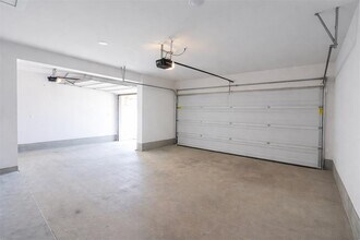 155 Rosebush Dr in Liberty Hill, TX - Building Photo - Building Photo