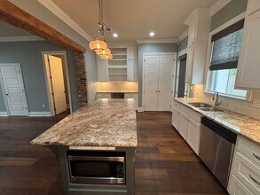 5066 Myrtle Trail Dr in Baton Rouge, LA - Building Photo - Building Photo