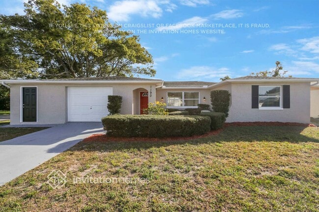 1190 Chelsea Ln in Holiday, FL - Building Photo - Building Photo