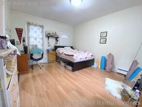 400 Franklin St, Unit #5 in Cambridge, MA - Building Photo - Building Photo