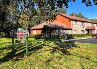 Parkside Apartments in Newark, NY - Building Photo - Interior Photo
