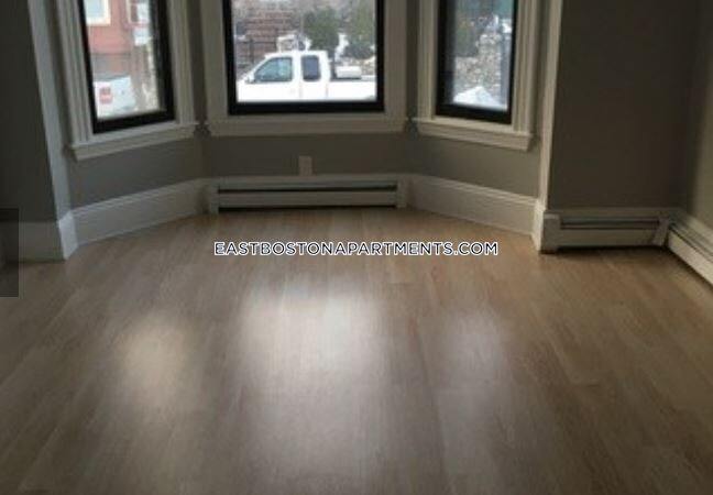 property at 225 E Eagle St