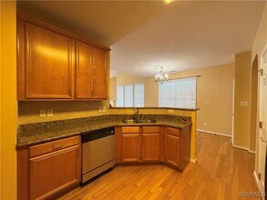 851 Parkland Pl in Glen Allen, VA - Building Photo - Building Photo