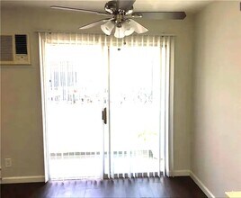 14718 W Magnolia Blvd, Unit 7 in Los Angeles, CA - Building Photo - Building Photo