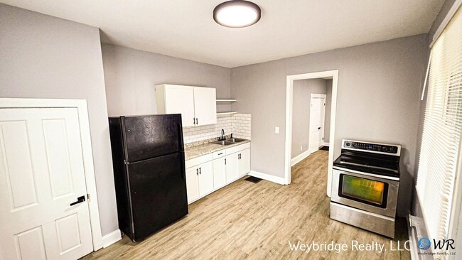 3615 Glenway Ave in Cincinnati, OH - Building Photo - Building Photo