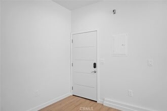 10943 Nassau Ave in Los Angeles, CA - Building Photo - Building Photo