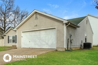 6623 Timberbend Dr in Louisville, KY - Foto de edificio - Building Photo