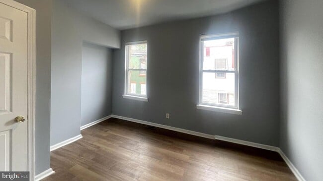1235 W Hazzard St, Unit 1-413 in Philadelphia, PA - Building Photo - Building Photo