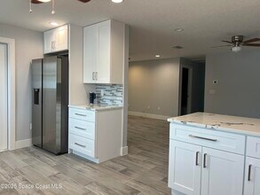 340 Sea Grape St in Indialantic, FL - Building Photo - Building Photo