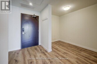 60 Frederick St in Kitchener, ON - Building Photo - Building Photo