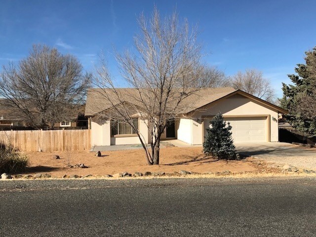 5560 N Hondo Dr in Prescott Valley, AZ - Building Photo