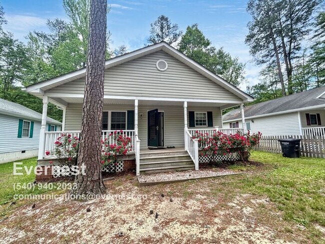 336 12th St in Colonial Beach, VA - Building Photo - Building Photo