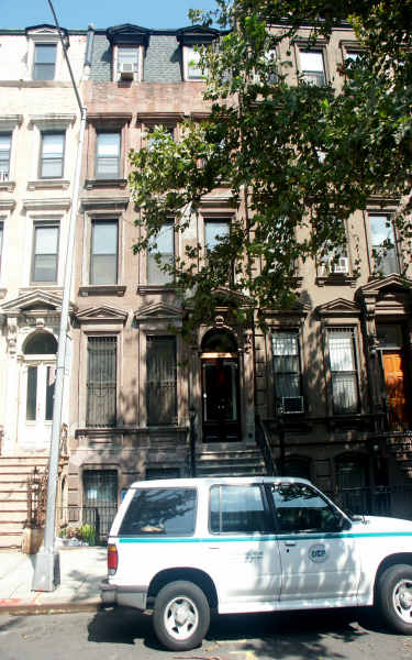 53 W 130th St in New York, NY - Building Photo