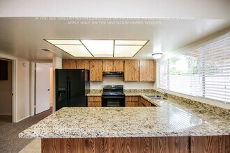 3630 W Carla Vista Dr in Chandler, AZ - Building Photo - Building Photo