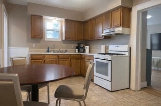 128 Hawley St in Binghamton, NY - Building Photo - Building Photo