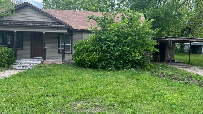 1501 Belcher St in Gainesville, TX - Building Photo - Building Photo