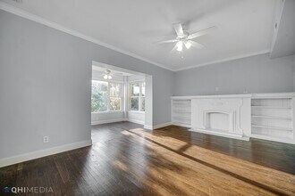 4849 N Sawyer Ave-Unit -3 in Chicago, IL - Foto de edificio - Building Photo