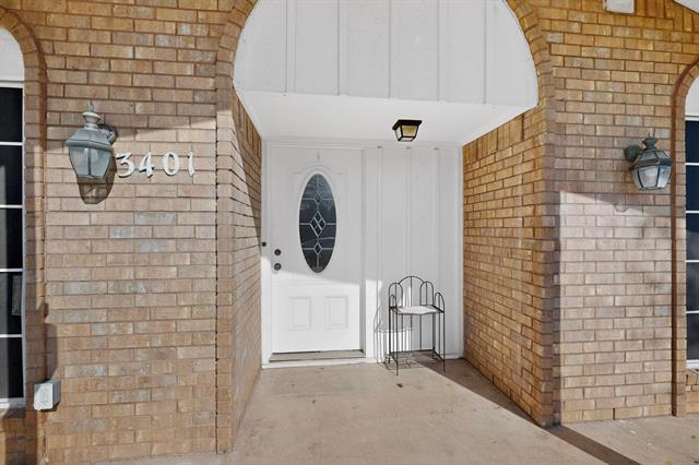 3401 Hillsdale Ln in Garland, TX - Foto de edificio - Building Photo