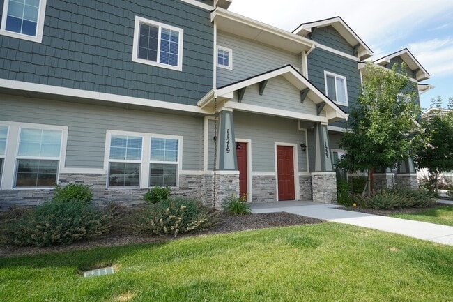 property at 11219 W Gabrielle Dr