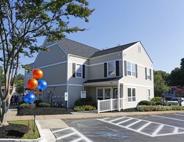 Oak Park at Nations Ford in Charlotte, NC - Building Photo