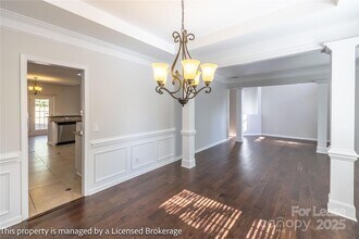 4033 Raven Rock Ct in Charlotte, NC - Building Photo - Building Photo