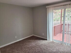423 E Fountain Pl in Manitou Springs, CO - Building Photo - Building Photo