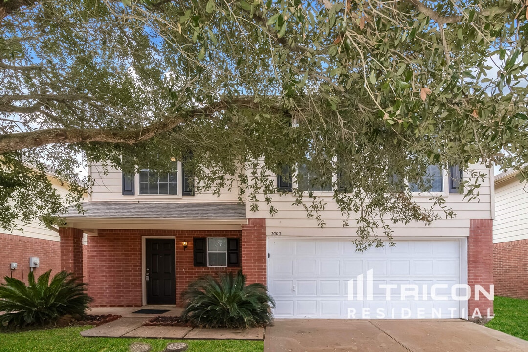 3703 Bent Springs Ln in Katy, TX - Building Photo