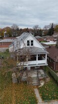 508 27th St in Niagara Falls, NY - Building Photo