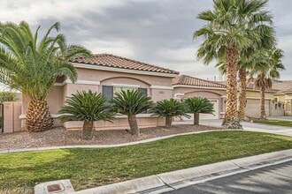 10271 Bark Pine Ct in Las Vegas, NV - Foto de edificio - Building Photo