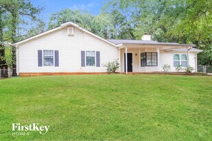 3972 McGill Dr in Decatur, GA - Building Photo