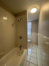 5307 Palisade Ave, Unit 52 in West New York, NJ - Foto de edificio - Building Photo