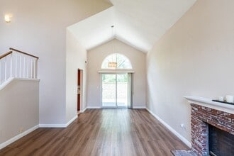 13564 Cres Hill Dr in Chino Hills, CA - Building Photo - Building Photo