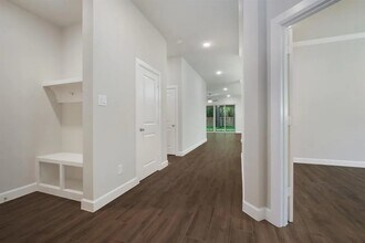 347 Skyline Ridge Dr in Willis, TX - Building Photo - Building Photo