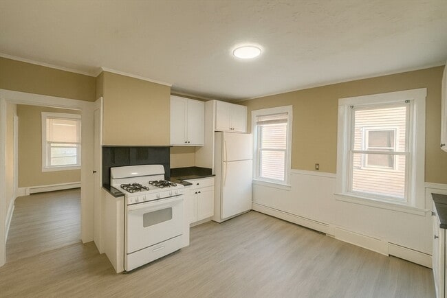 property at 40 Purchase St