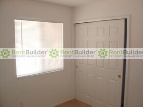 10827 Jicama Way SE in Albuquerque, NM - Building Photo - Building Photo