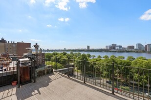 232 Beacon St, Unit 6 Apartamentos