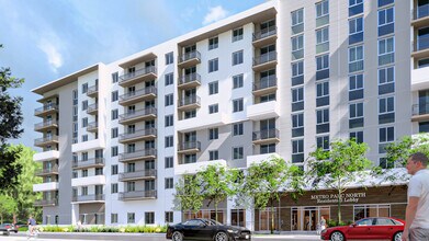Metro Parc North in Hialeah, FL - Building Photo - Building Photo