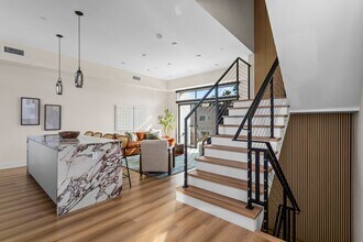 1316 N Vista St in Los Angeles, CA - Building Photo - Building Photo