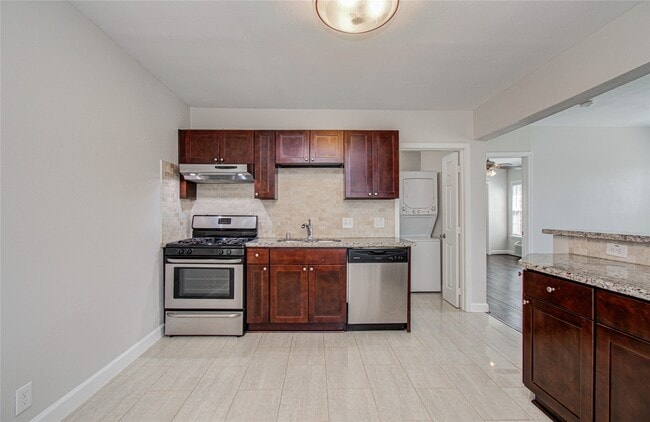 property at 1519 W 12th St